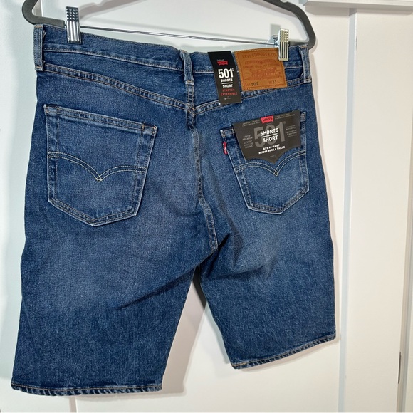 Nwt levis button fly 501 denim jean shorts stretchy sits at waist - Picture 4 of 11